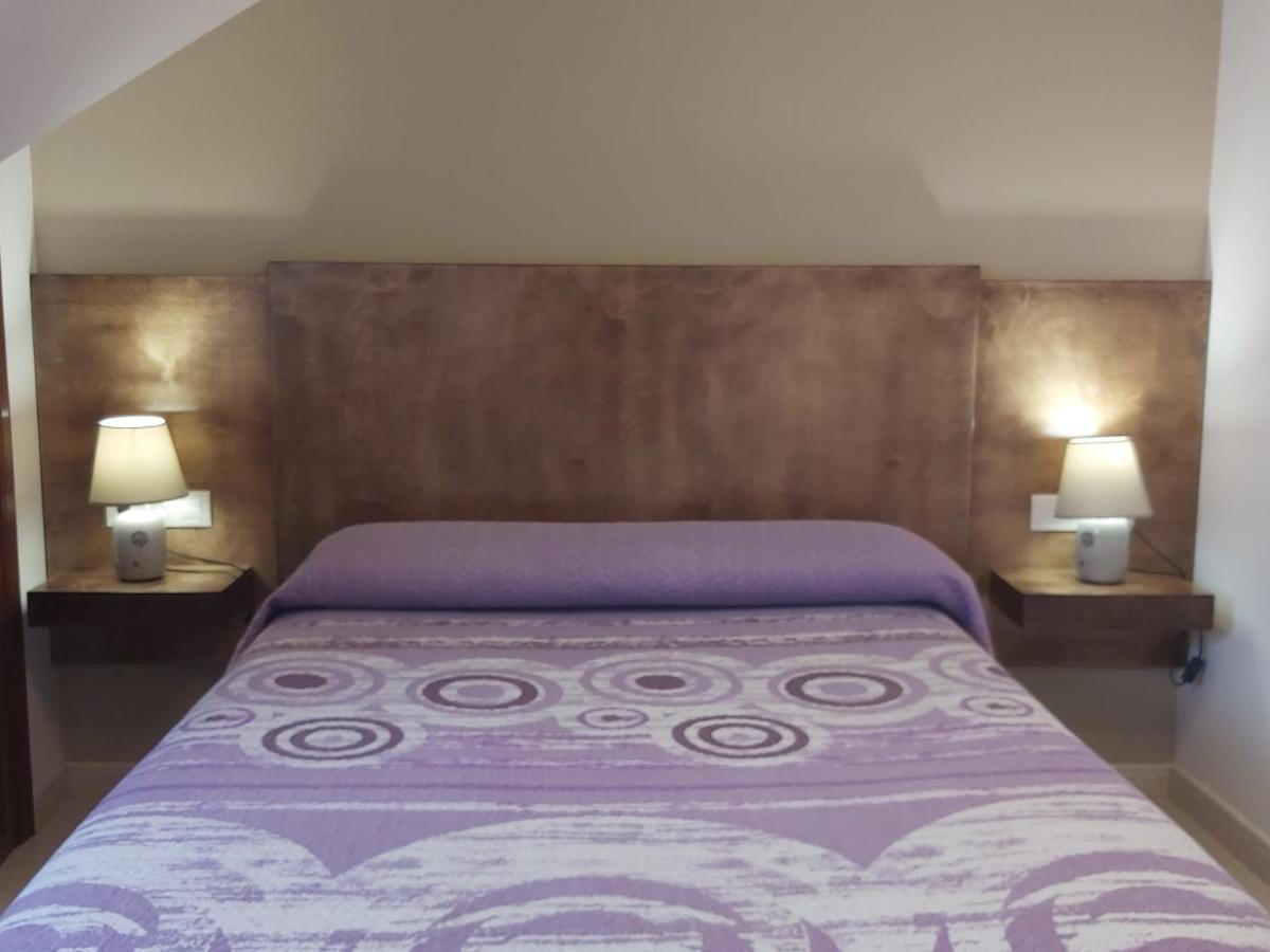 Hostal O Forno Porto do Barqueiro Room photo