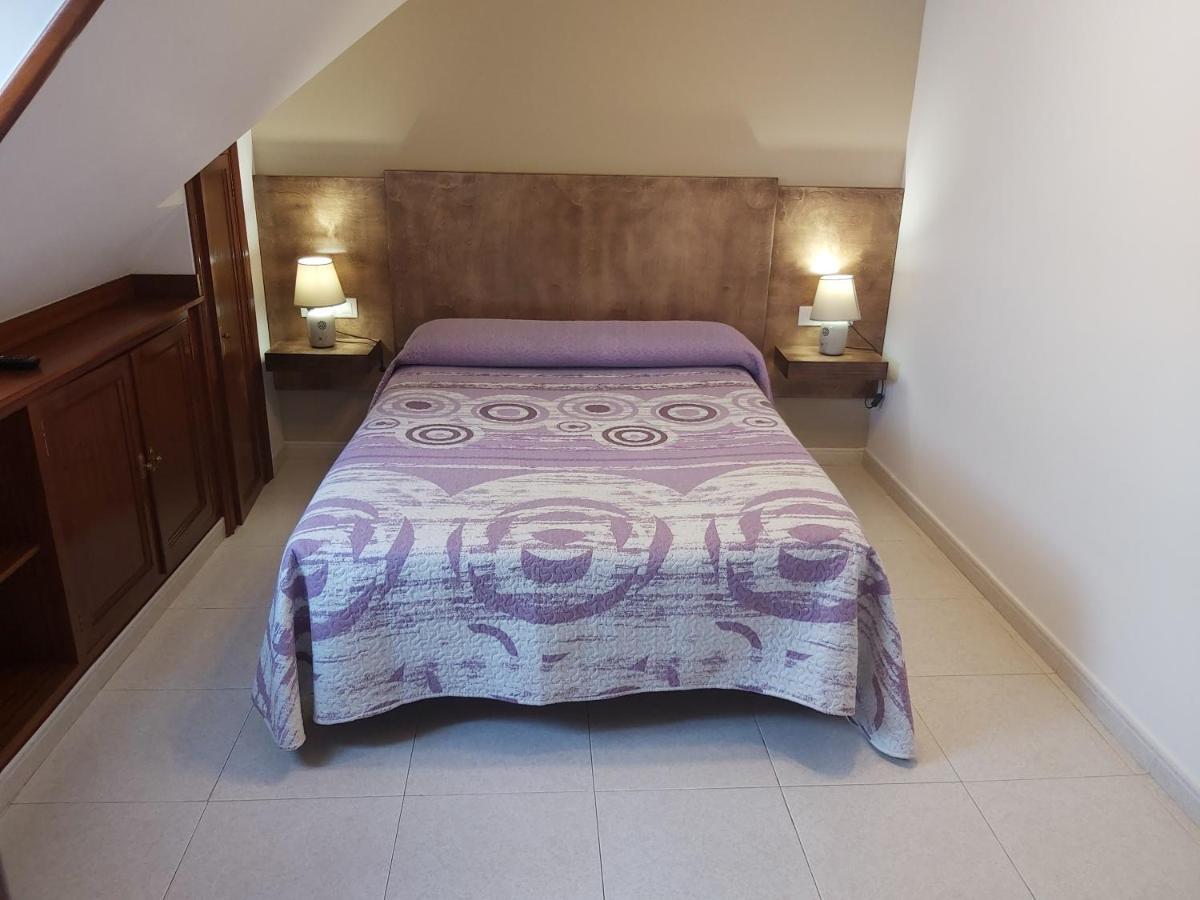 Hostal O Forno Porto do Barqueiro Room photo