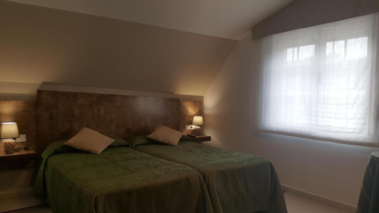 Hostal O Forno Porto do Barqueiro Exterior photo